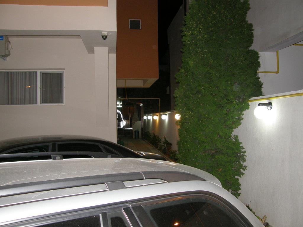 Hotel Marynero Năvodari Esterno foto