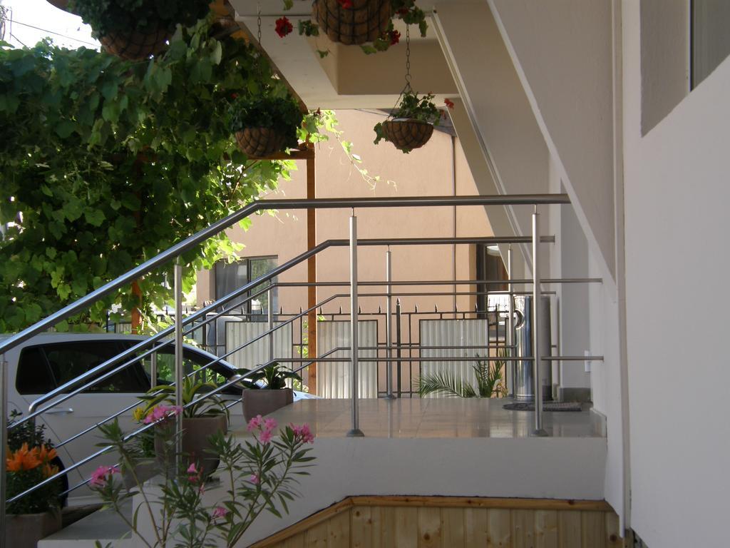 Hotel Marynero Năvodari Esterno foto
