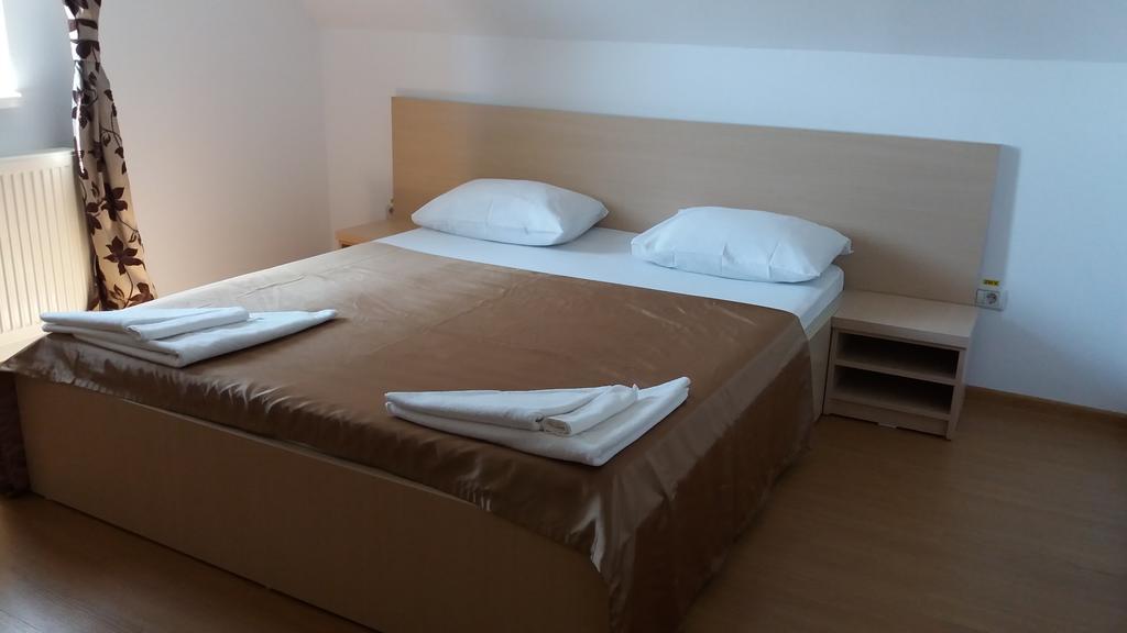 Hotel Marynero Năvodari Esterno foto